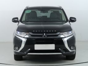 Mitsubishi Outlander - 2017