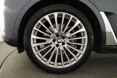 BMW X7 - 2020