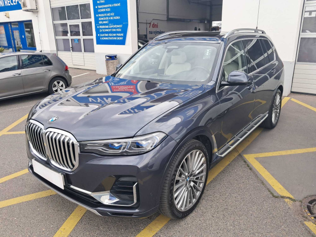 BMW X7 2020