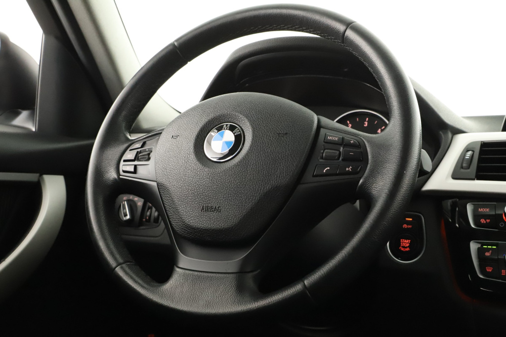 BMW 3