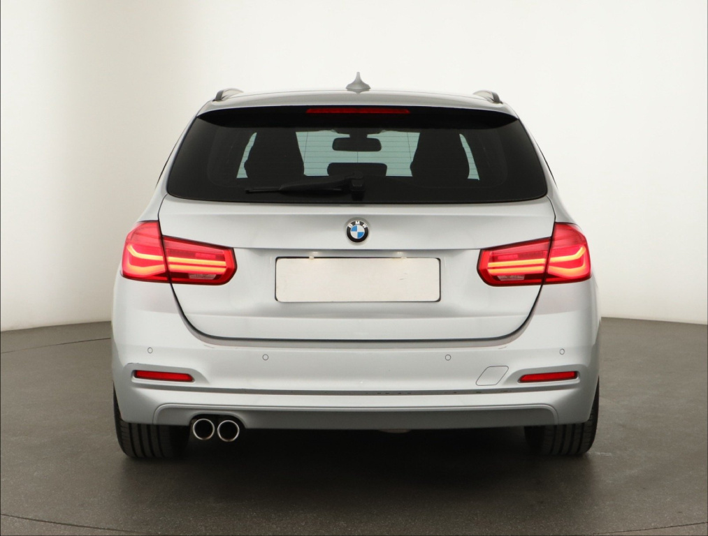 BMW 3