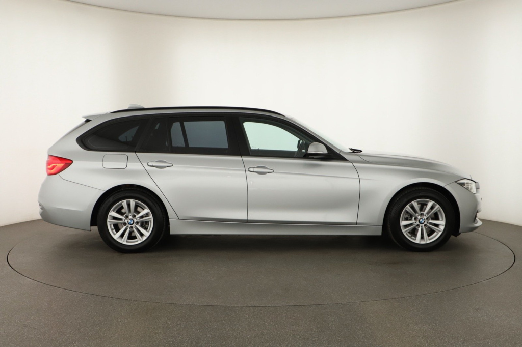 BMW 3
