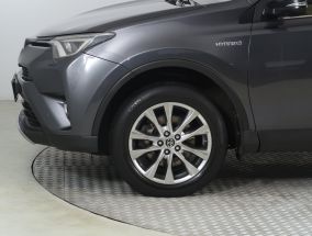 Toyota RAV 4 - 2017