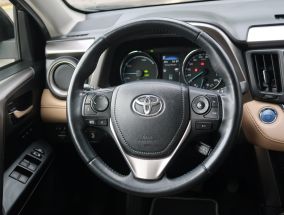 Toyota RAV 4 - 2017