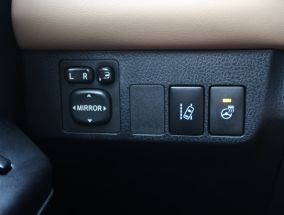 Toyota RAV 4 - 2017