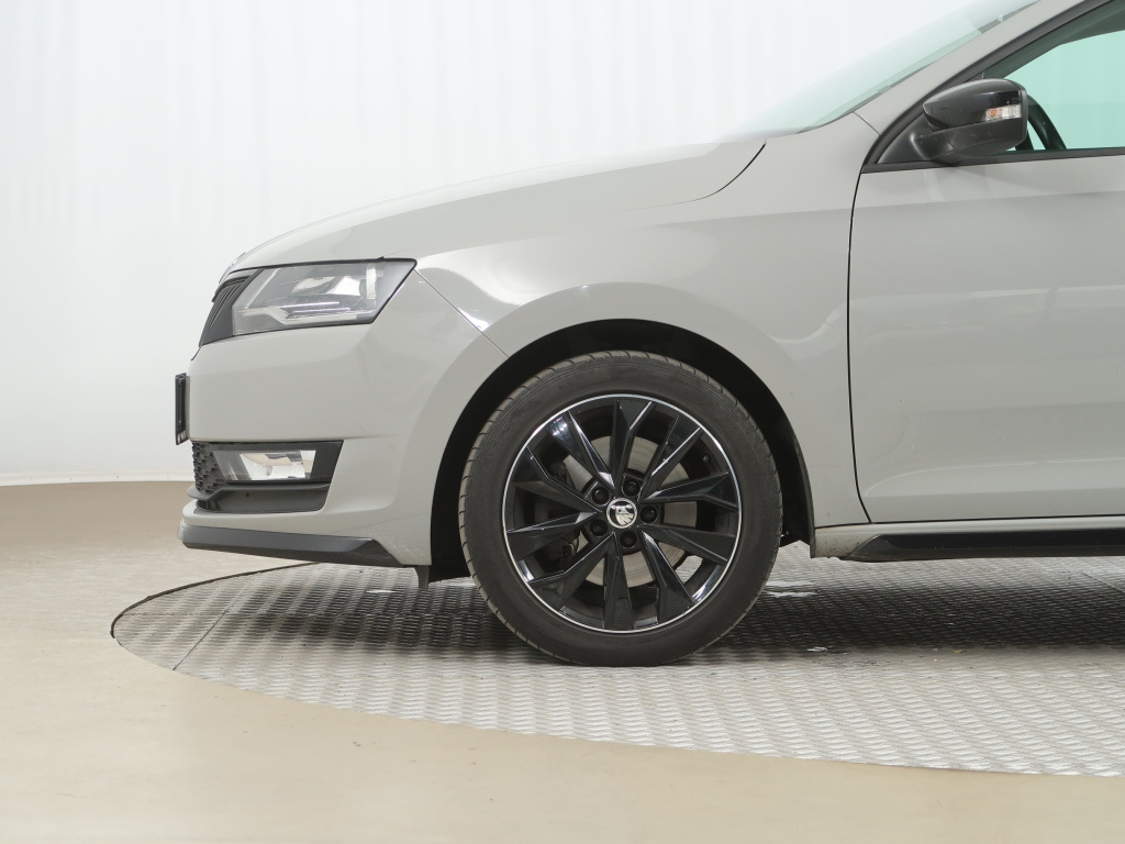 Škoda Rapid