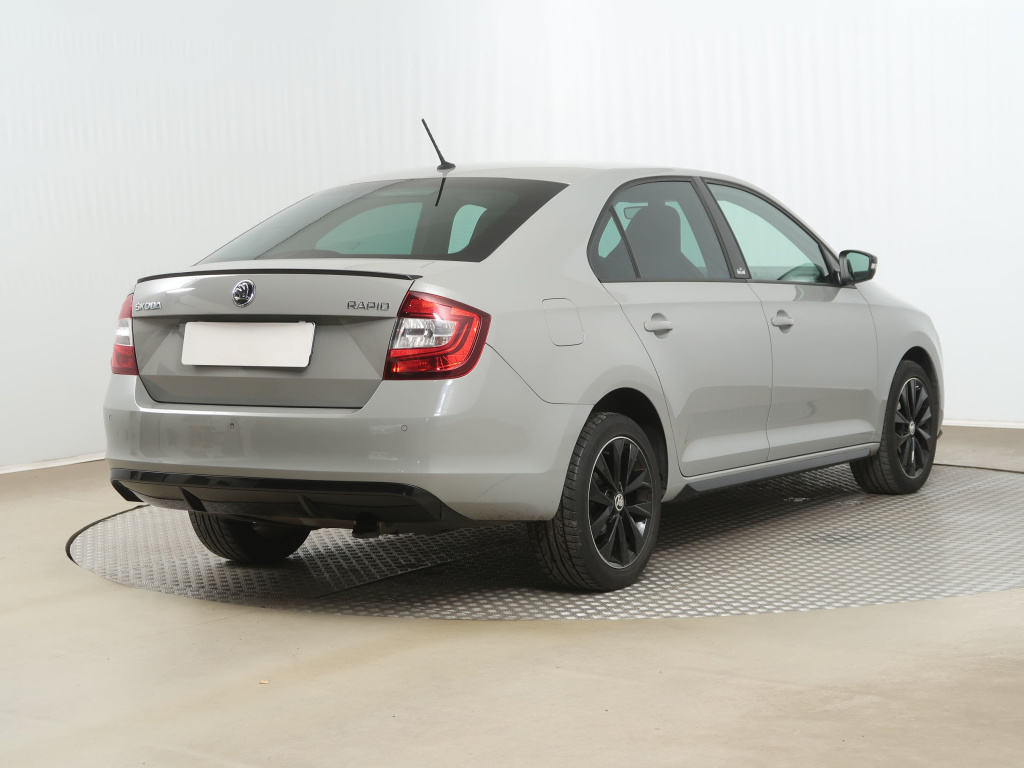 Škoda Rapid
