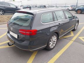 Volkswagen Passat - 2015