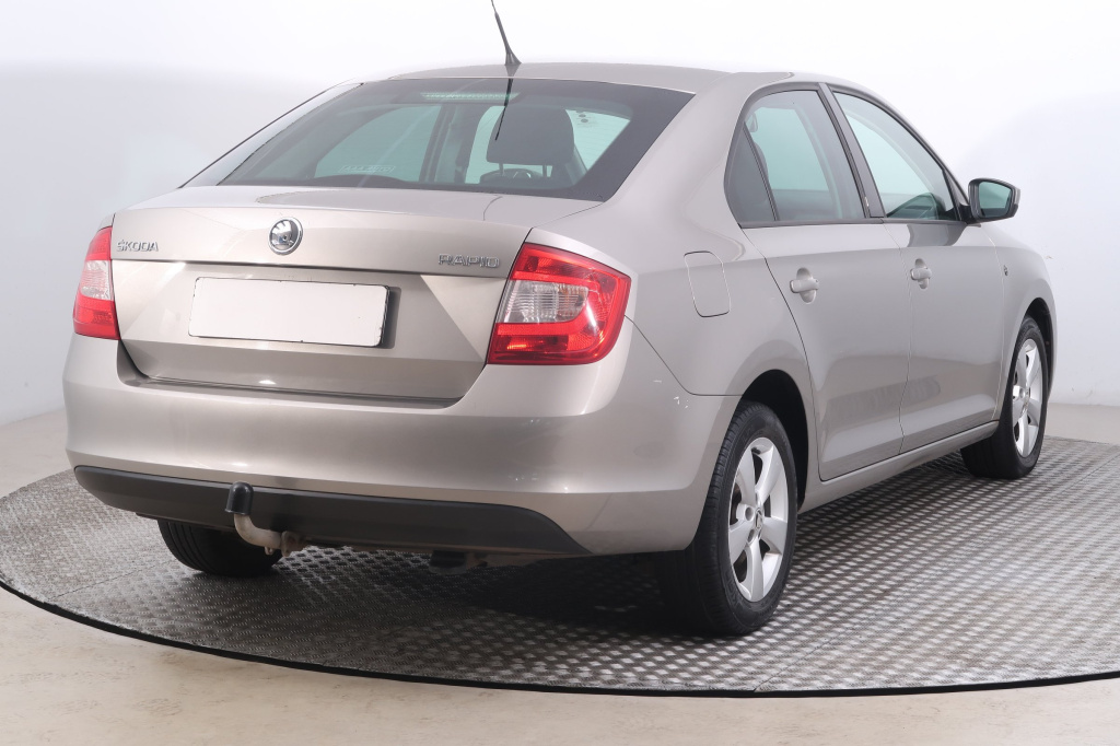 Škoda Rapid