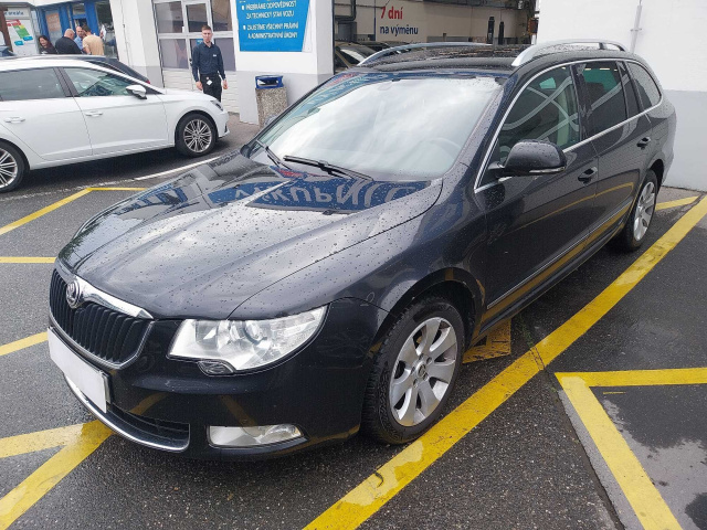Škoda Superb 2010