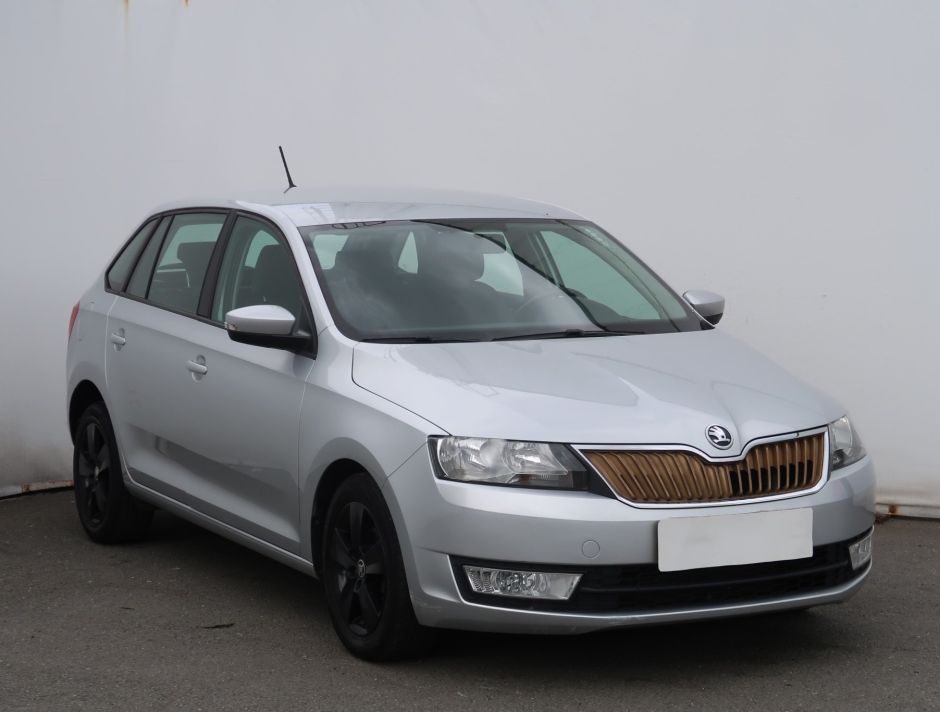 Skoda Rapid Spaceback - 2016