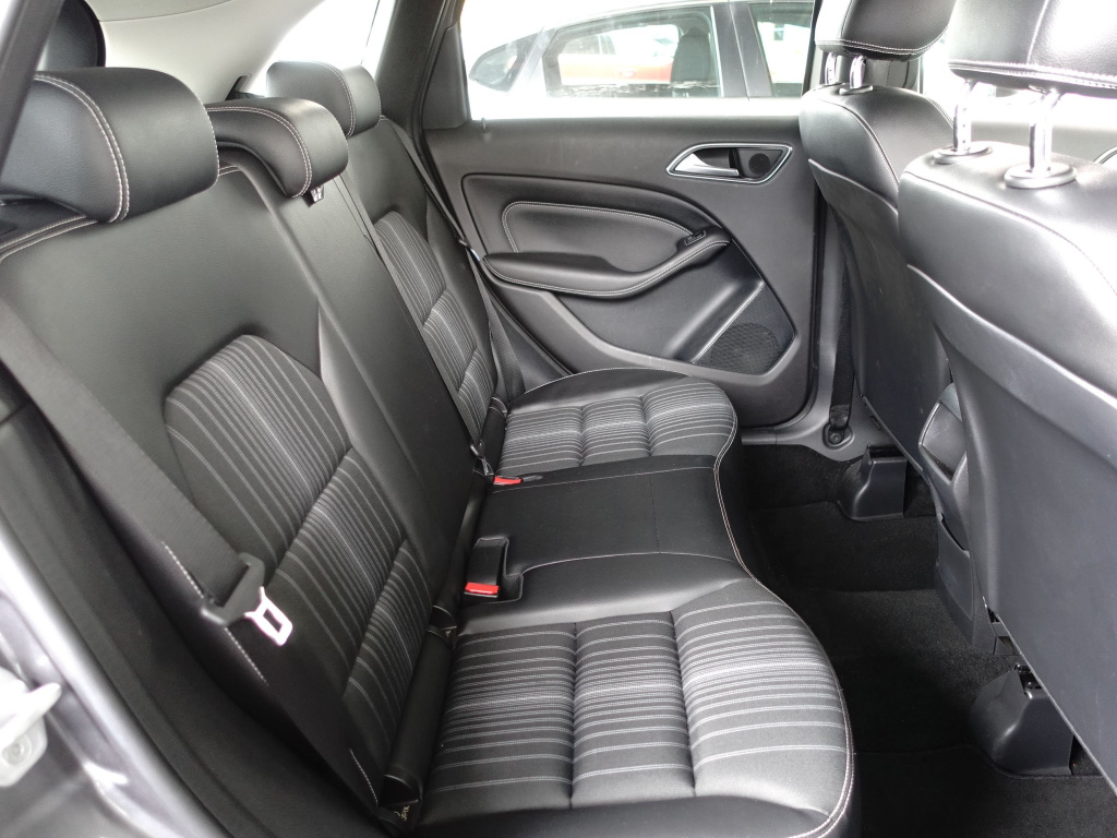 Mercedes-Benz B