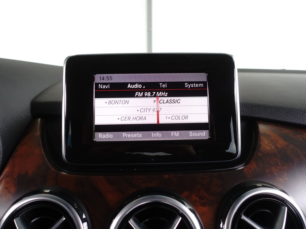 Mercedes-Benz B