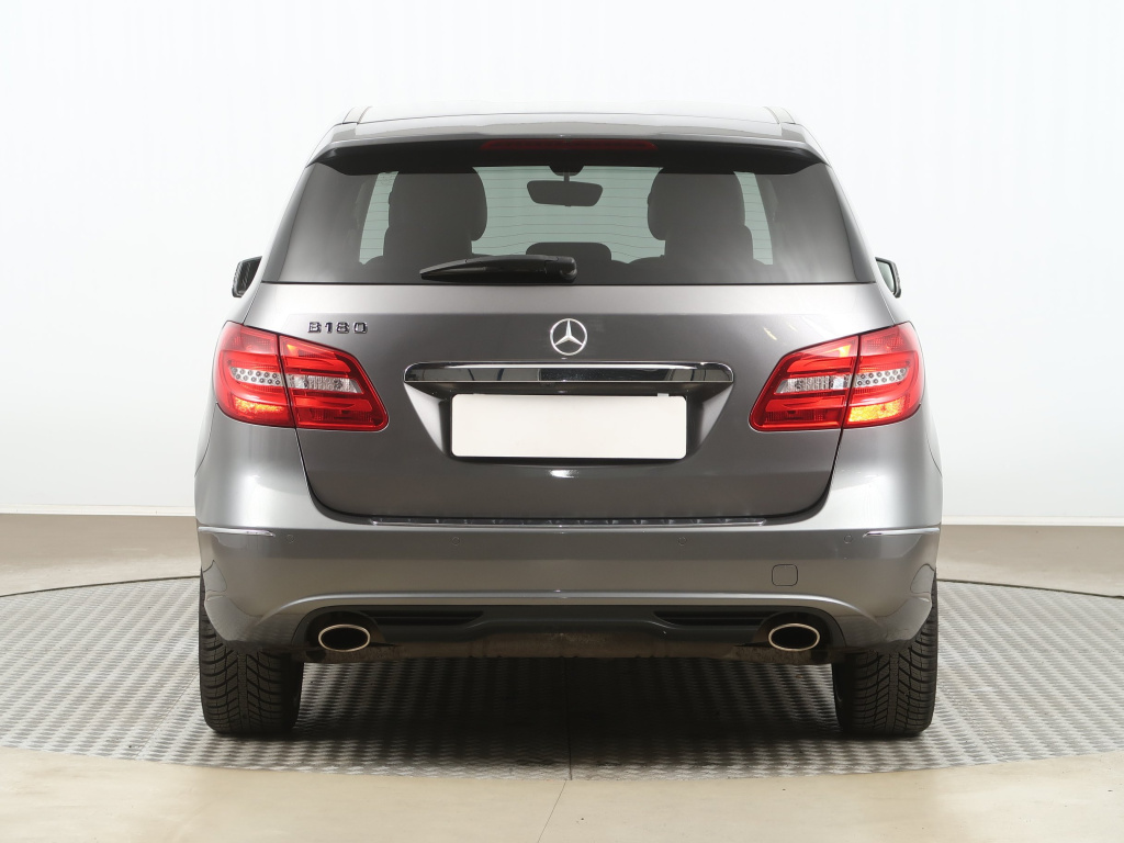 Mercedes-Benz B