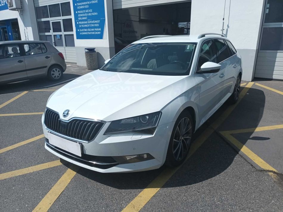 Skoda Superb - 2019