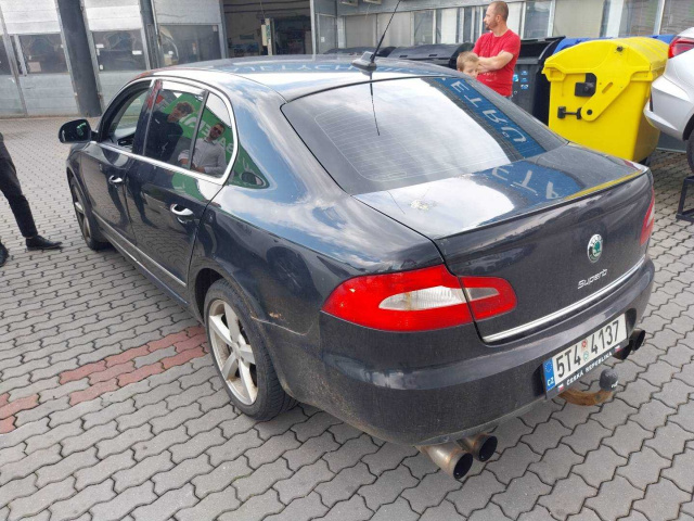 Škoda Superb 2008