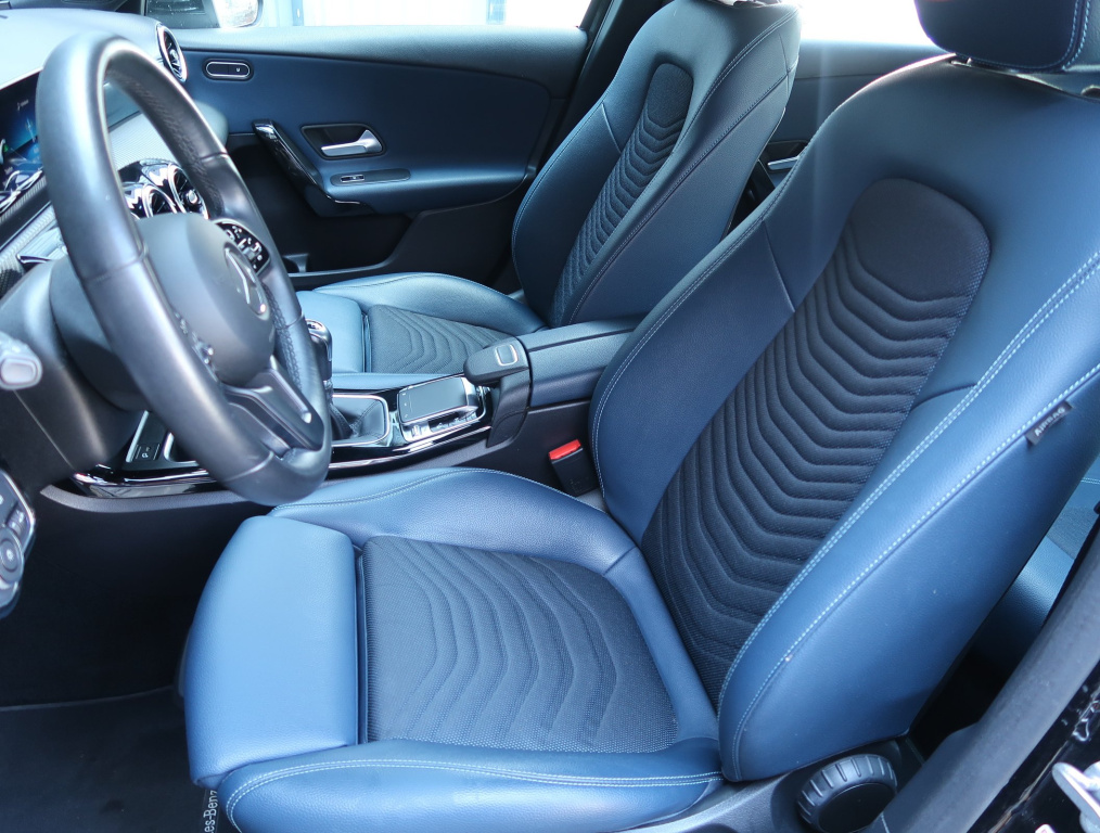 Mercedes-Benz A