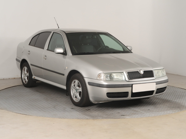 Škoda Octavia 2000
