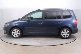 Volkswagen Touran - 2011