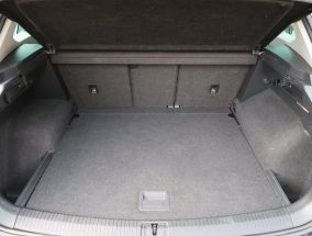Volkswagen Tiguan - 2017