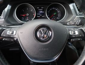 Volkswagen Tiguan - 2017