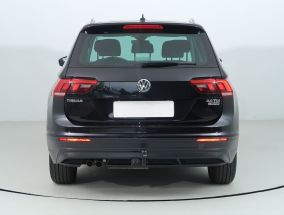 Volkswagen Tiguan - 2017
