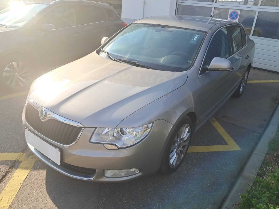 Skoda Superb - 2013