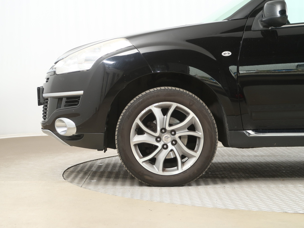 Citroen C-Crosser
