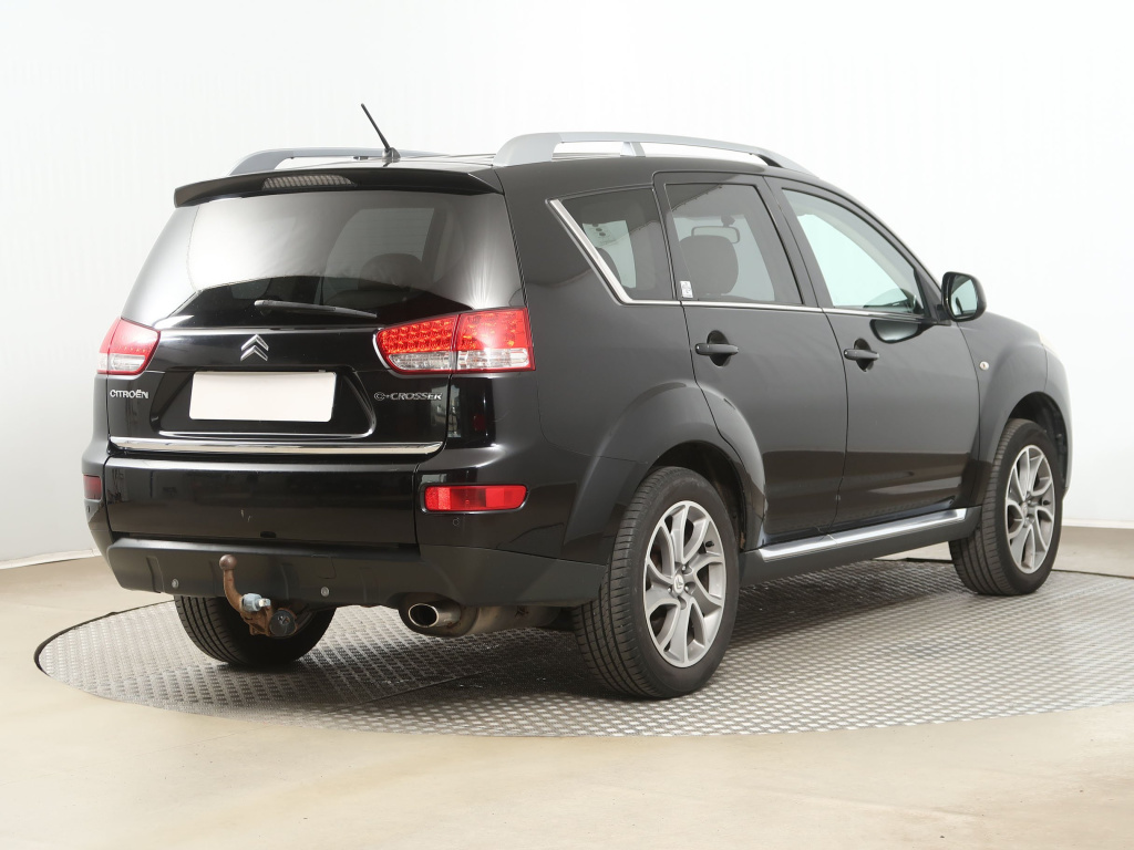 Citroen C-Crosser