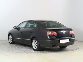 Volkswagen Passat - 2007
