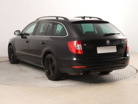 Skoda Superb - 2011