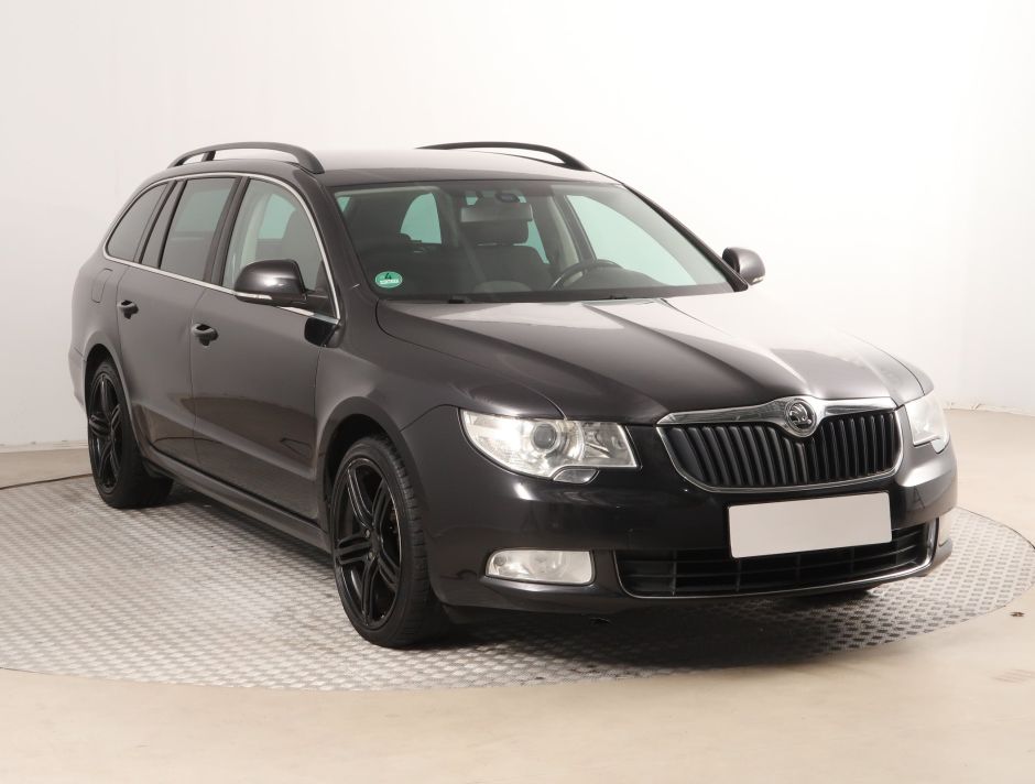 Skoda Superb - 2011