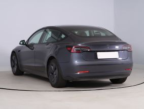 Tesla Model 3 - 2021