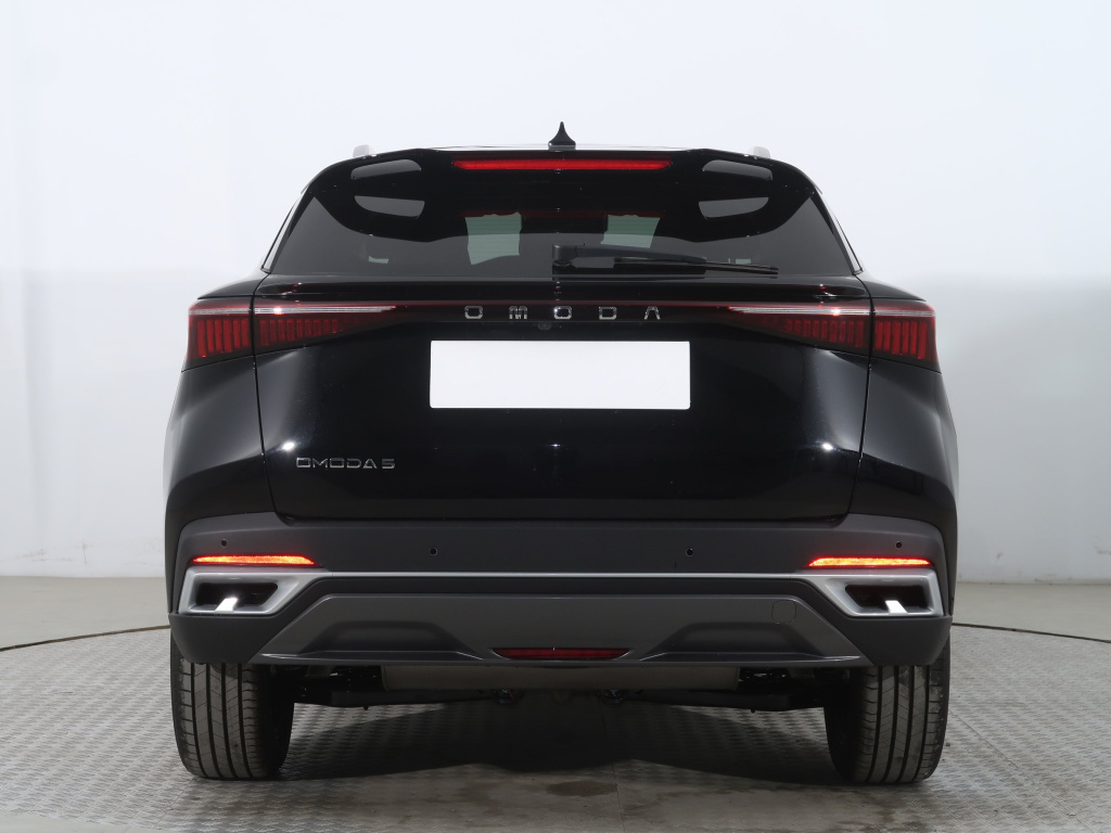 Omoda 5