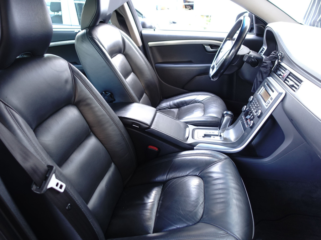 Volvo S80
