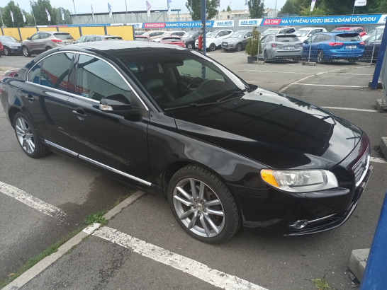 Volvo S80