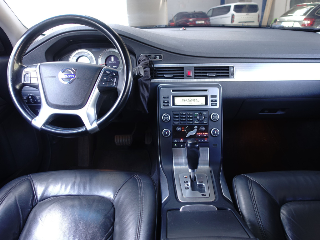 Volvo S80
