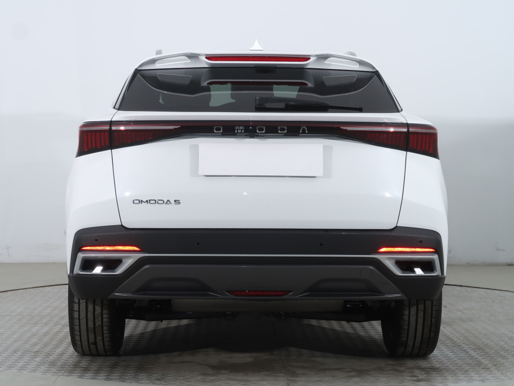 Omoda 5