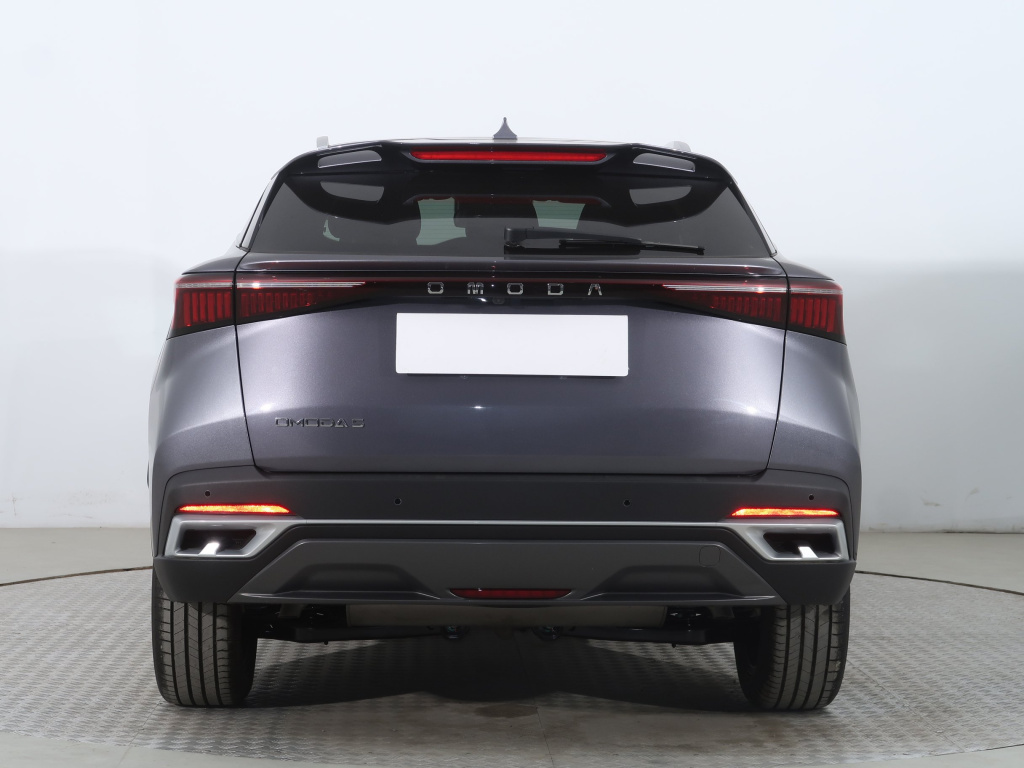 Omoda 5