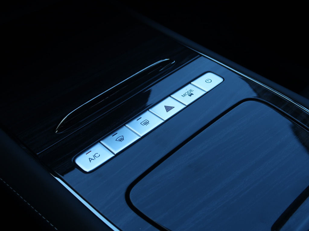 Omoda 5