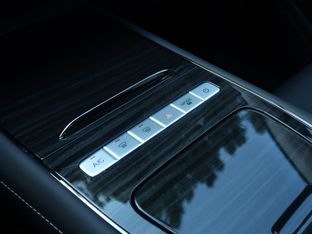 Omoda 5
