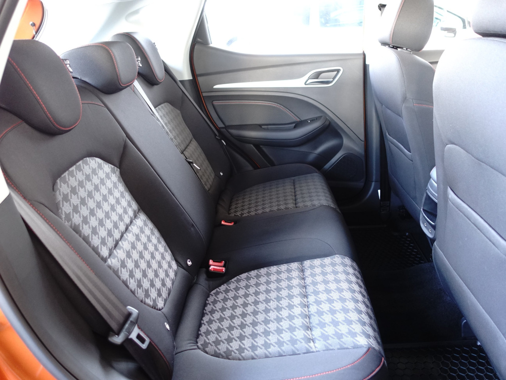 MG ZS SUV