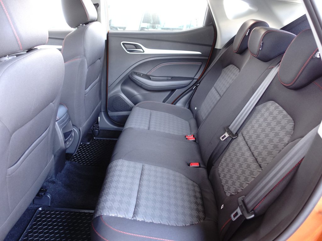 MG ZS SUV