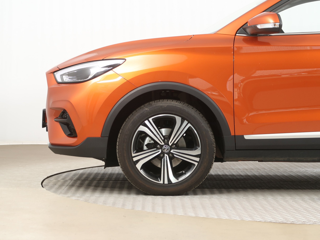 MG ZS SUV