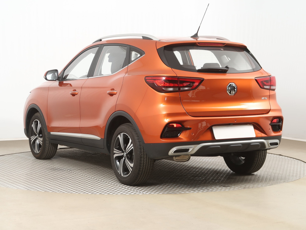 MG ZS SUV