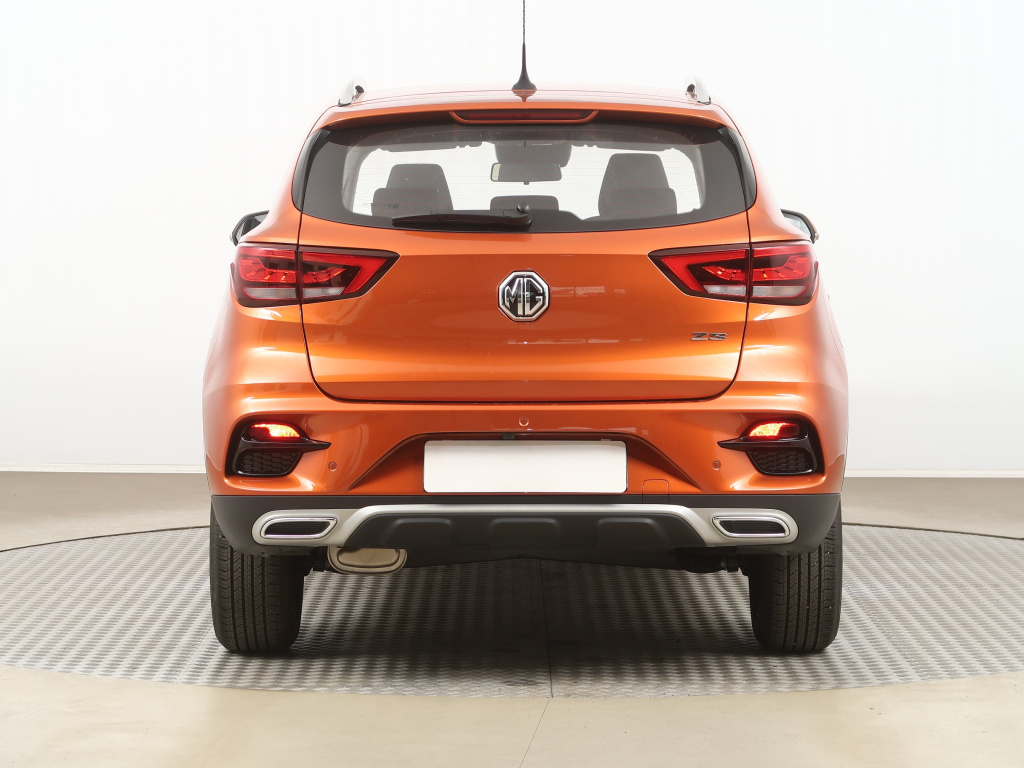 MG ZS SUV