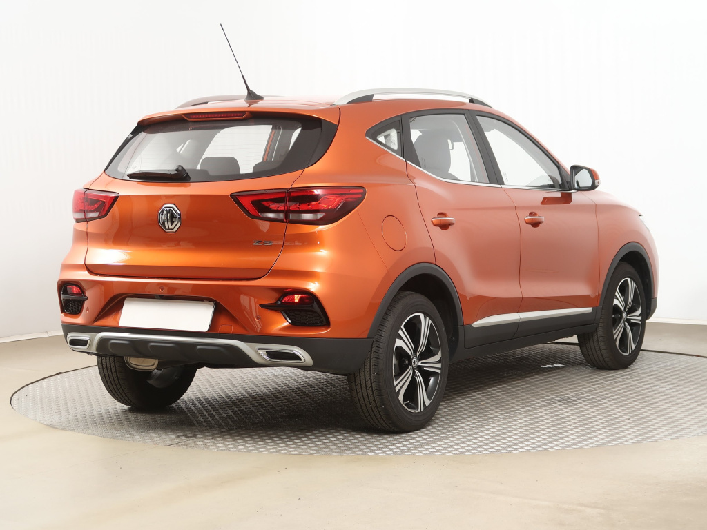 MG ZS SUV