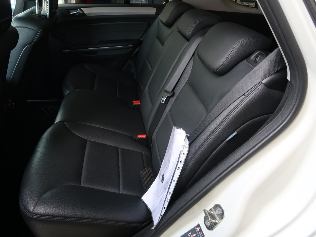 Mercedes-Benz ML