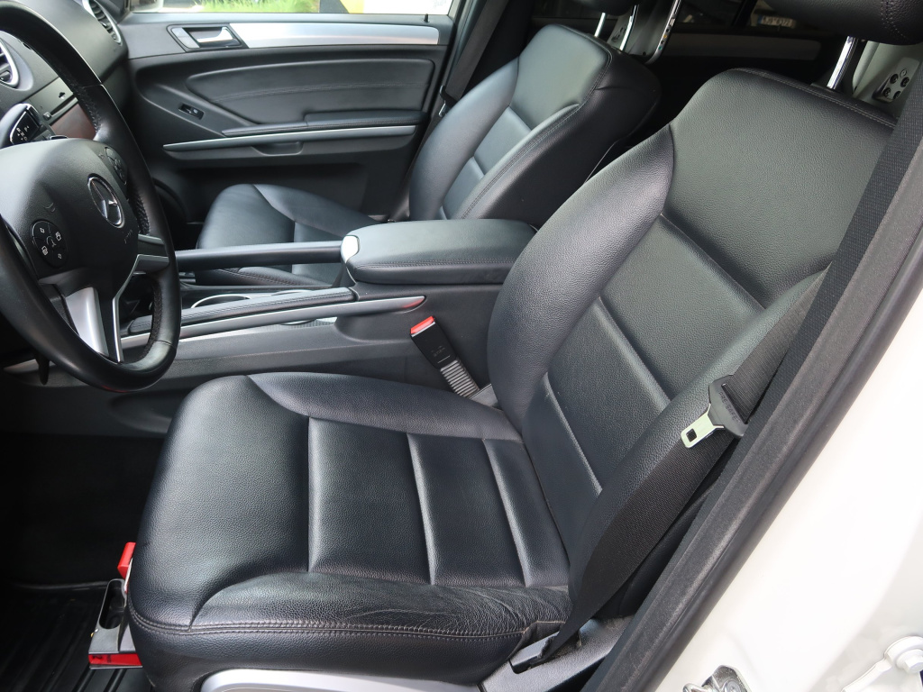 Mercedes-Benz ML