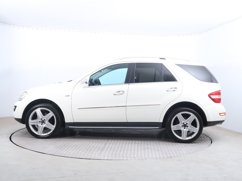 Mercedes-Benz ML